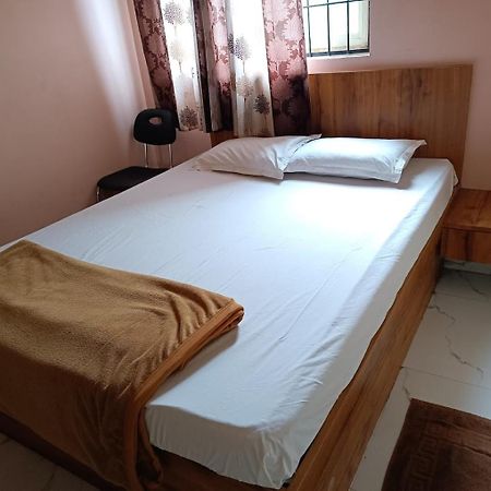 Mandara Comforts Hotel Bangalore Eksteriør billede
