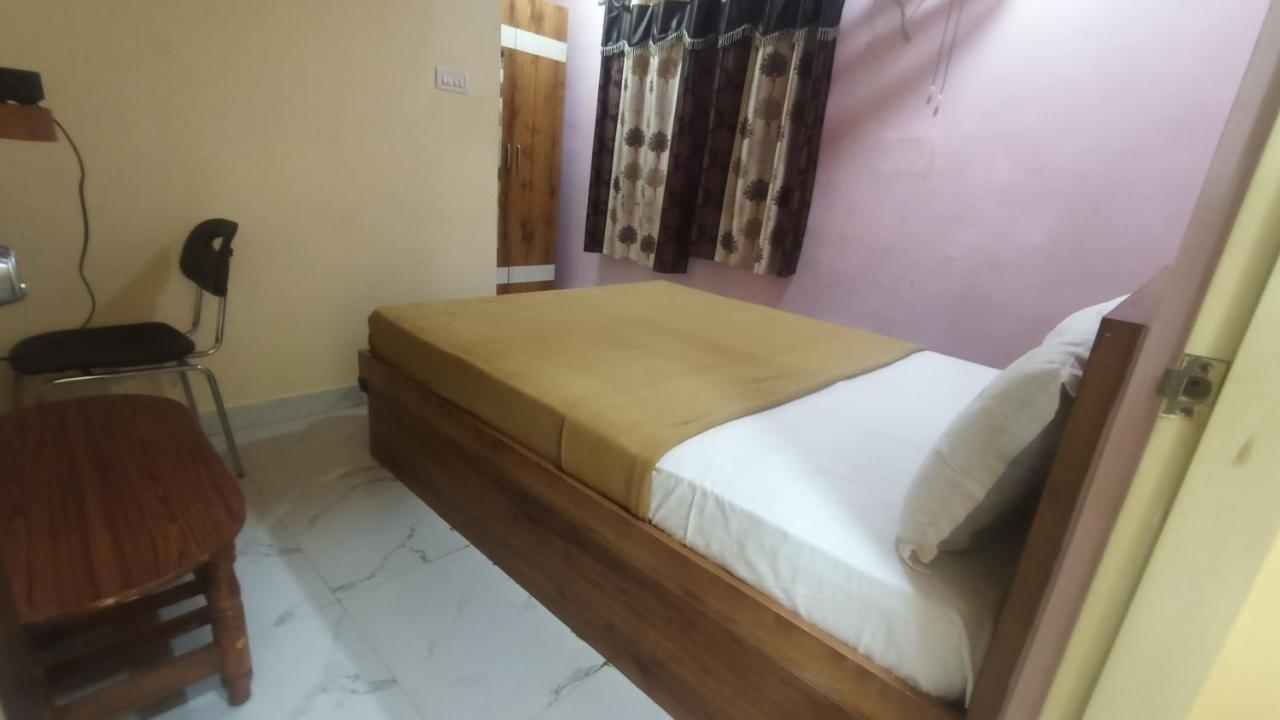 Mandara Comforts Hotel Bangalore Eksteriør billede