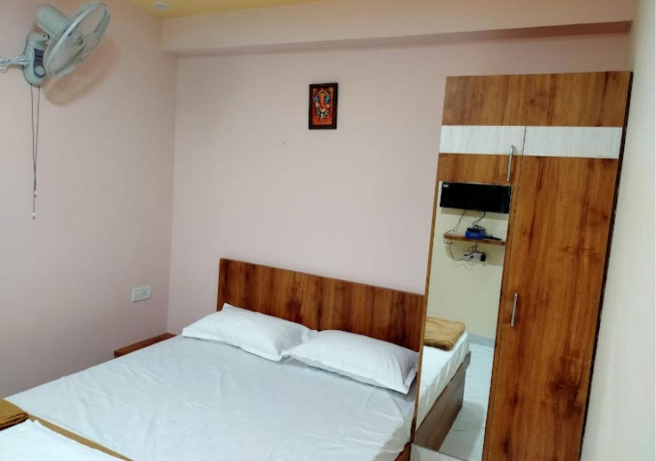 Mandara Comforts Hotel Bangalore Eksteriør billede