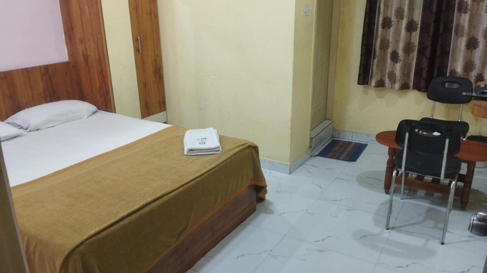 Mandara Comforts Hotel Bangalore Eksteriør billede
